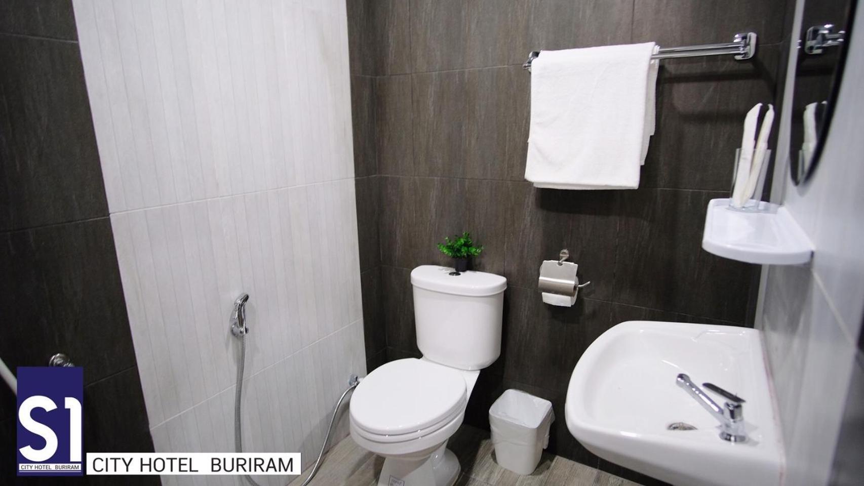 S1 City Hotel Buriram Exterior foto